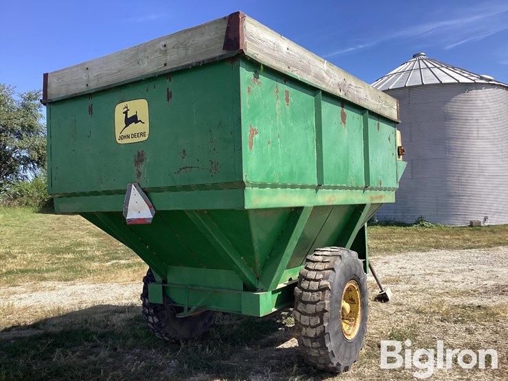 john-deere-1210-image-5