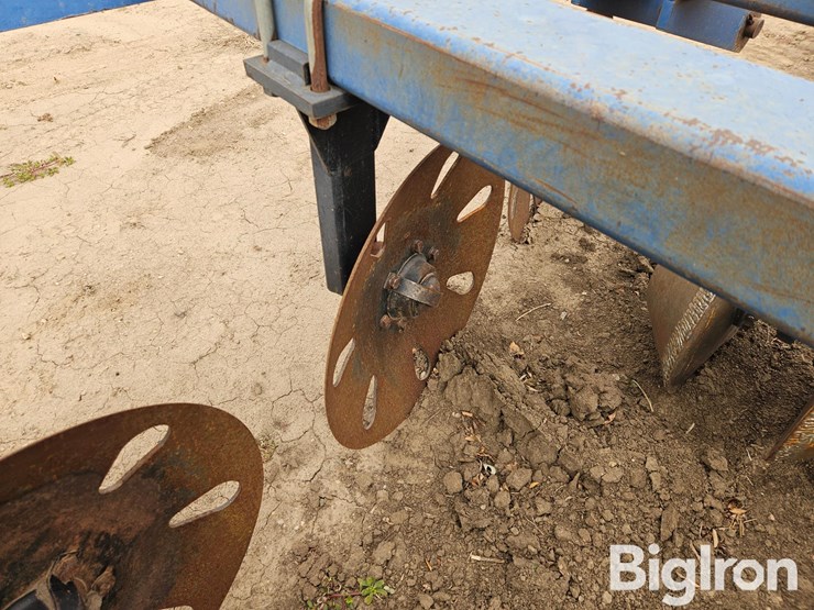 blu-jet-track-master-image-14