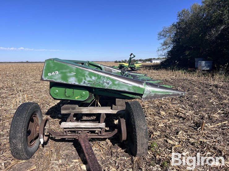 john-deere-643-image-4