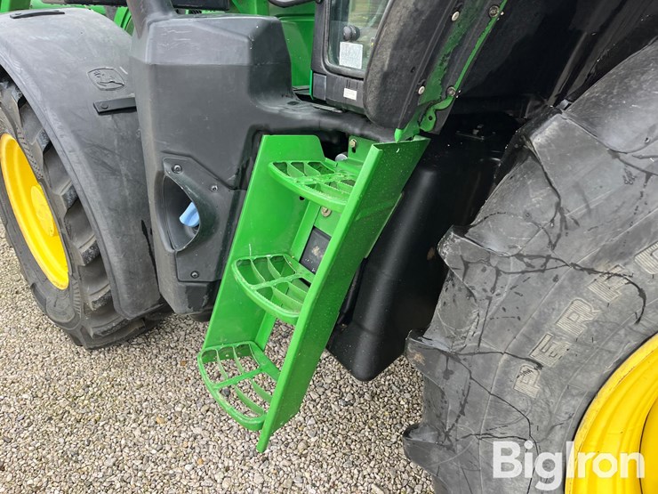 2015-john-deere-6130m-image-15