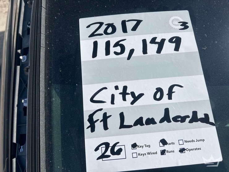 2017-ford-explorer-image-34