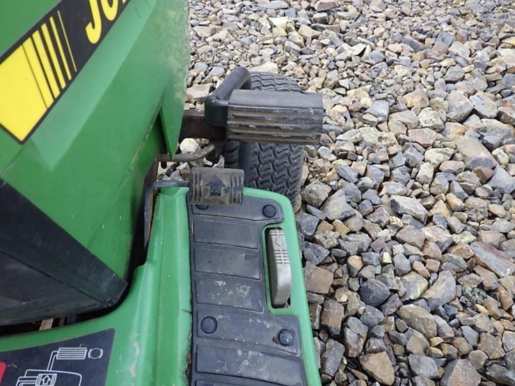 john-deere-gt275-image-17
