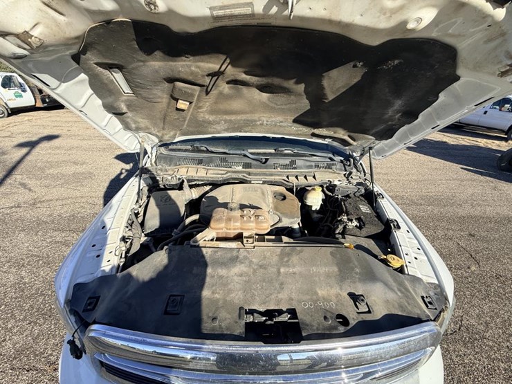 2016-dodge-1500-image-40