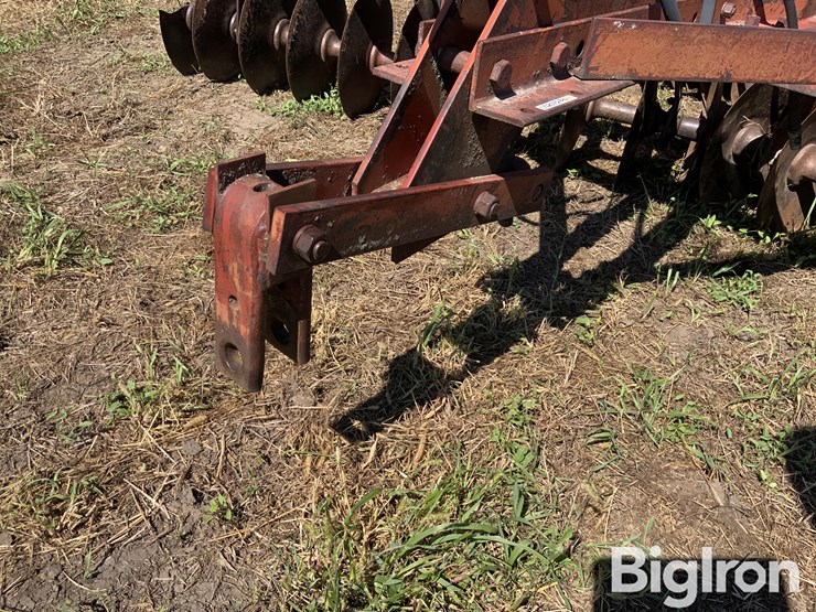 international-370-image-9