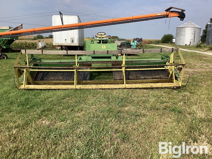 1978-john-deere-800-image-2