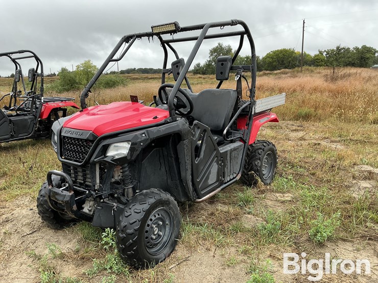 2015-pioneer-4x4-image-1