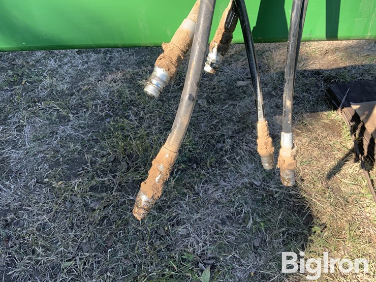 2014-great-plains-2s2600hd-image-11