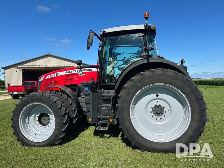 2022-massey-ferguson-8735s-image-3
