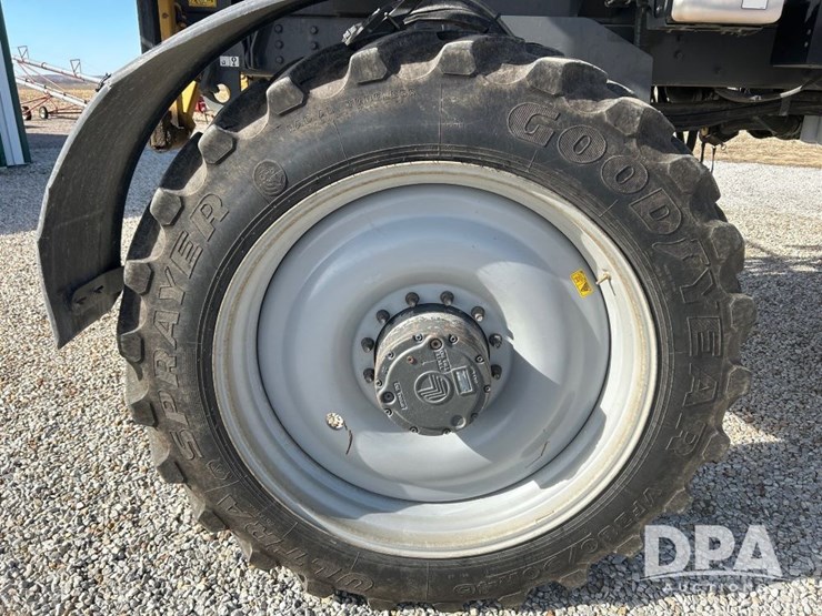 2016-ag-chem-rg1100b-image-40