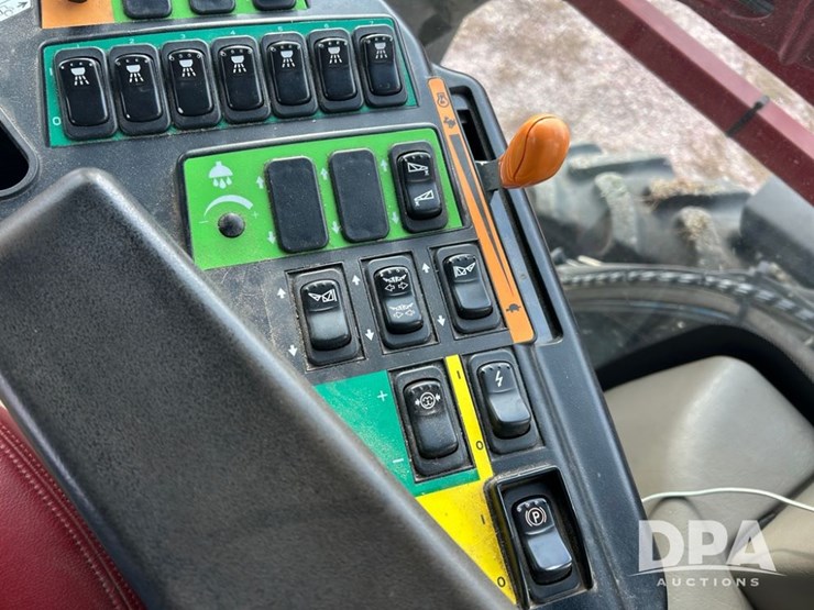 2020-case-ih-patriot-4440-image-59