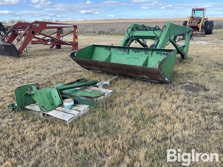 john-deere-4320-image-1