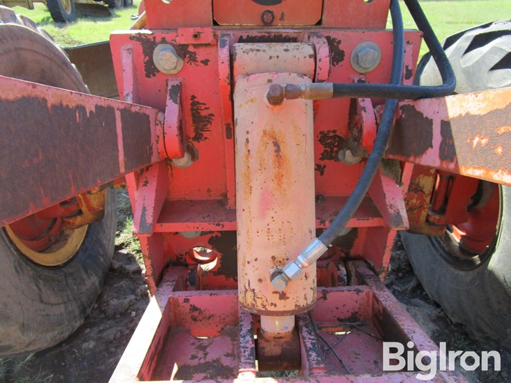 1981-galion-830-image-11