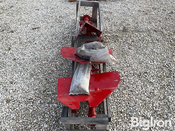 new-holland-519-image-4