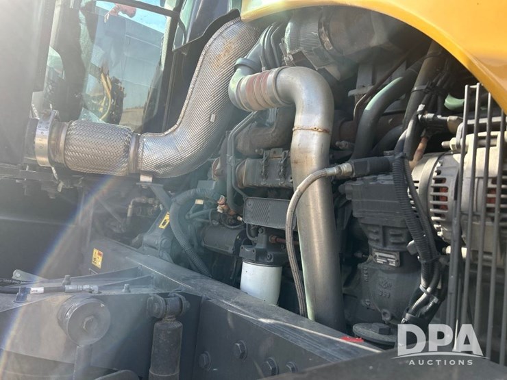 2016-ag-chem-rg1100b-image-43