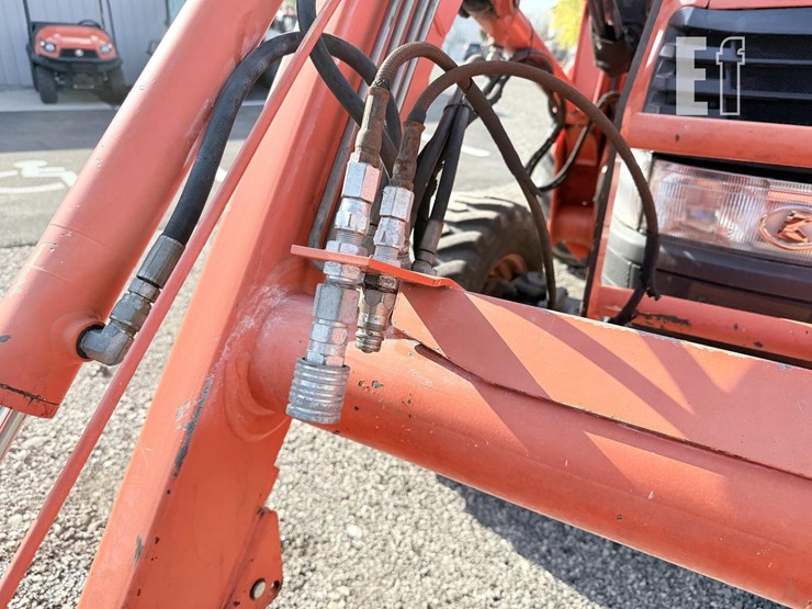 2005-kubota-l4330hst-image-19