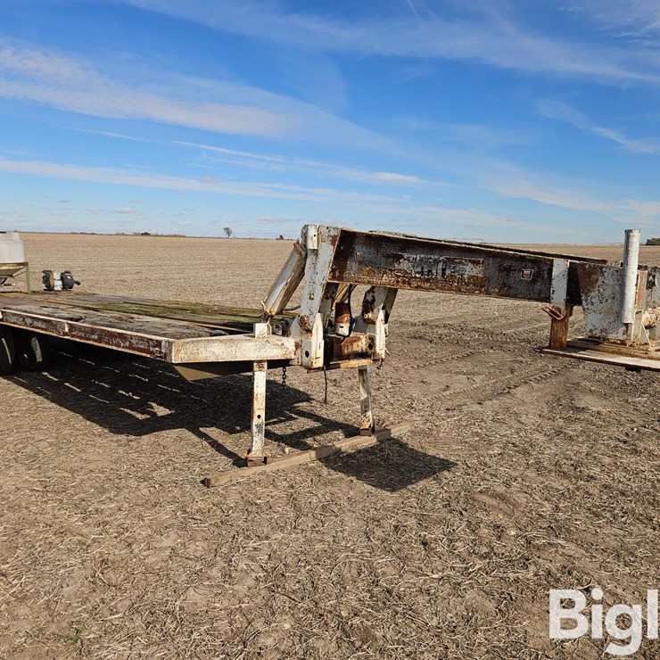 1969 SHOP BUILT TRAILER