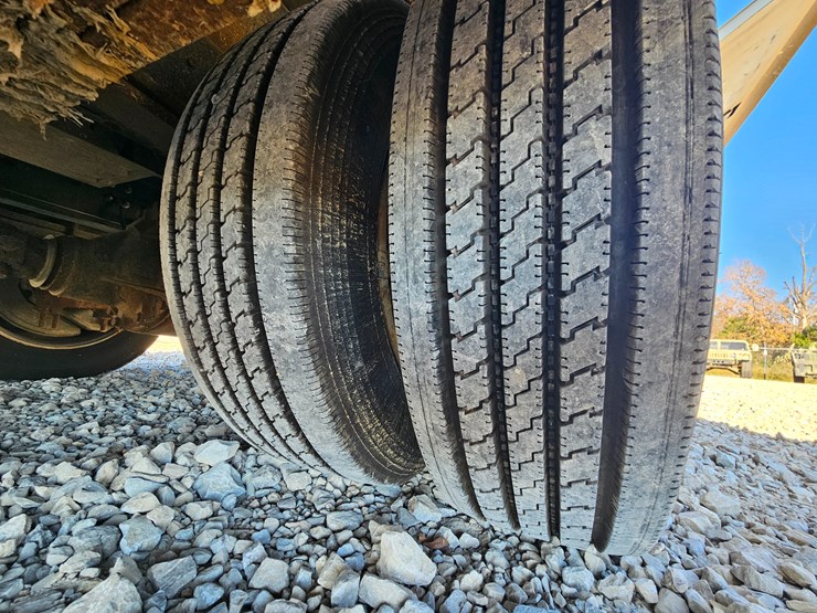 #22198-•-2007-georgie-boy-landau-motorhome-image-101