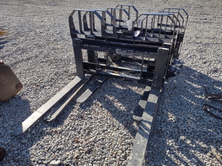 bobcat-42-in-ss-pallet-forks-(qea-4022)-image-1