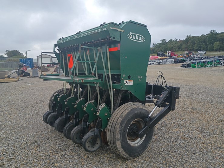 #21710-•-sukup-no-till-drill-image-5