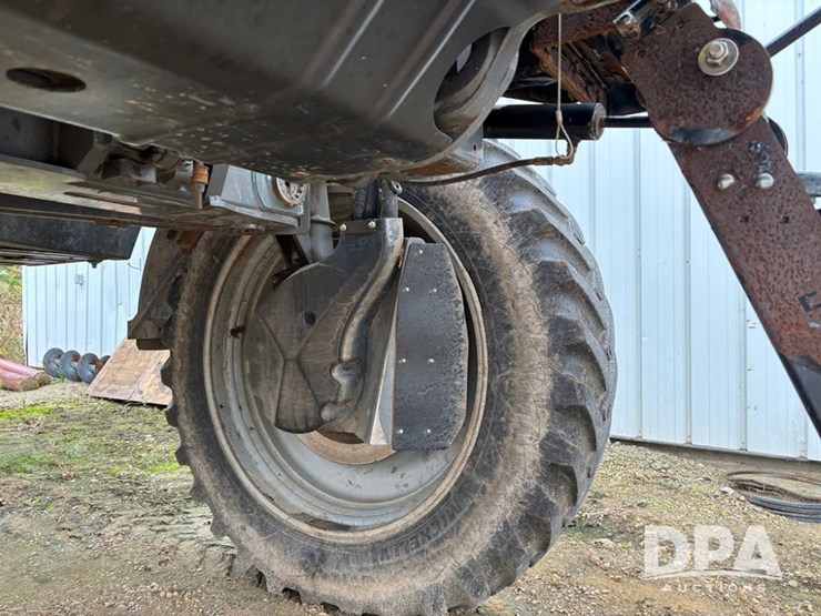 2015-ag-chem-rg1300b-image-30