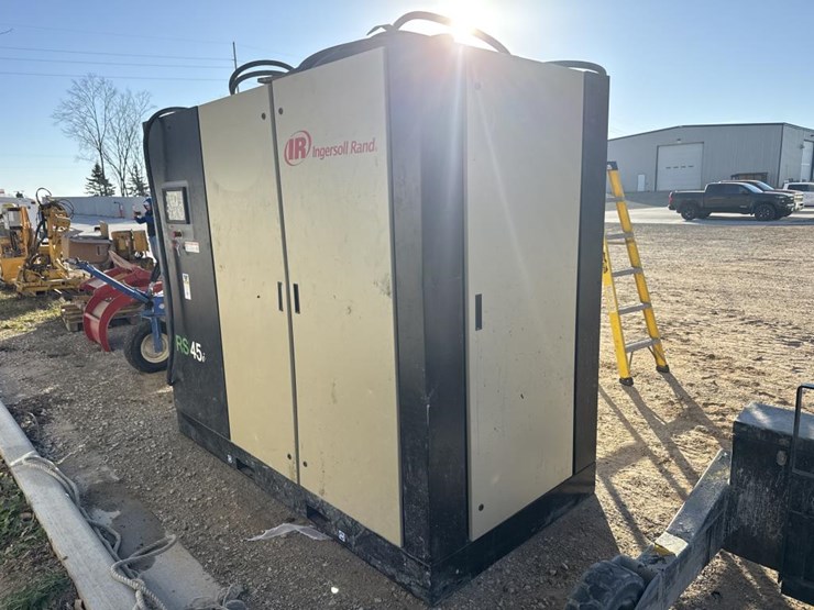 #1475-•-ingersoll-rand-rs-45-air-compressor-image-3