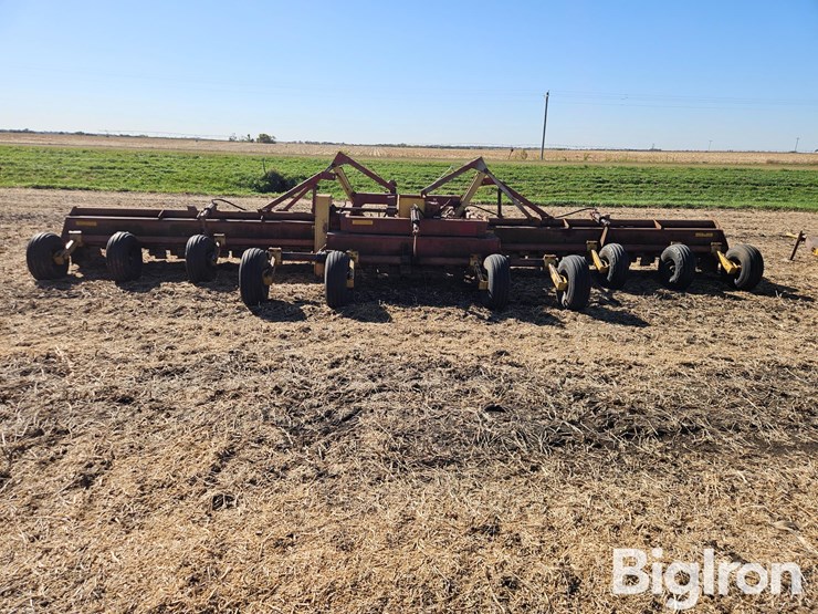 m-c-30sfp-30'-hydraulic-fold-flail-shredder-image-6