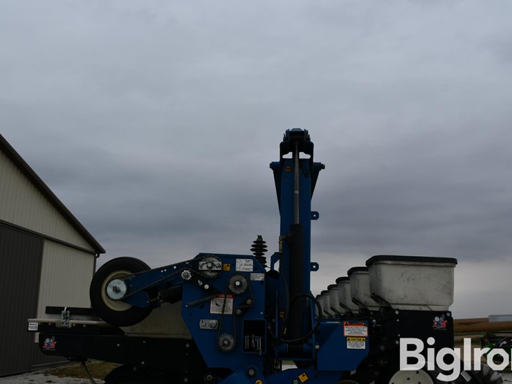 2005-kinze-3600-image-14