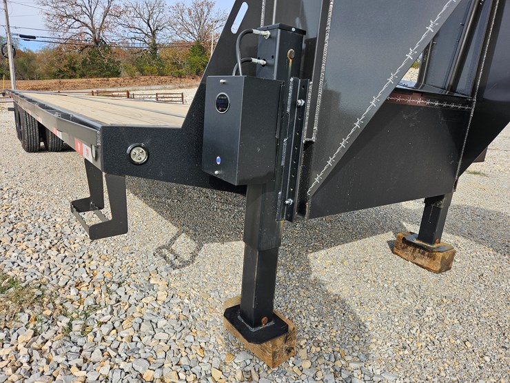 #22762-•-2025-ez-haul-32'-flatbed-trailer-image-28