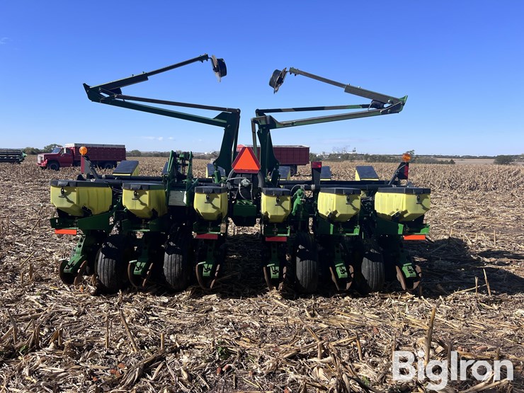 2008-john-deere-1760-image-6