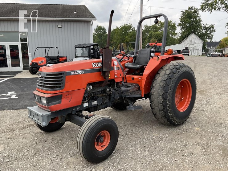 1997-kubota-m4700-image-1