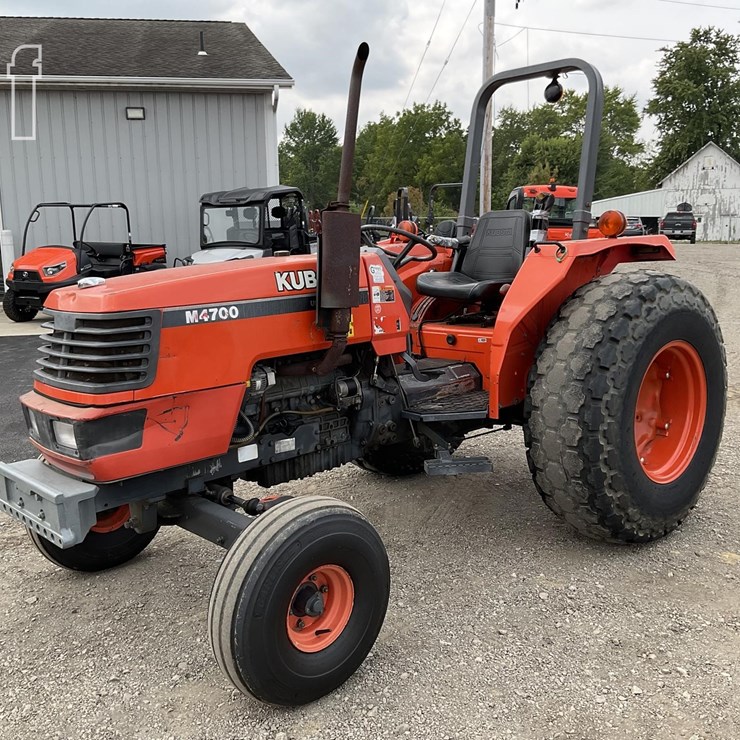 1997 KUBOTA M4700