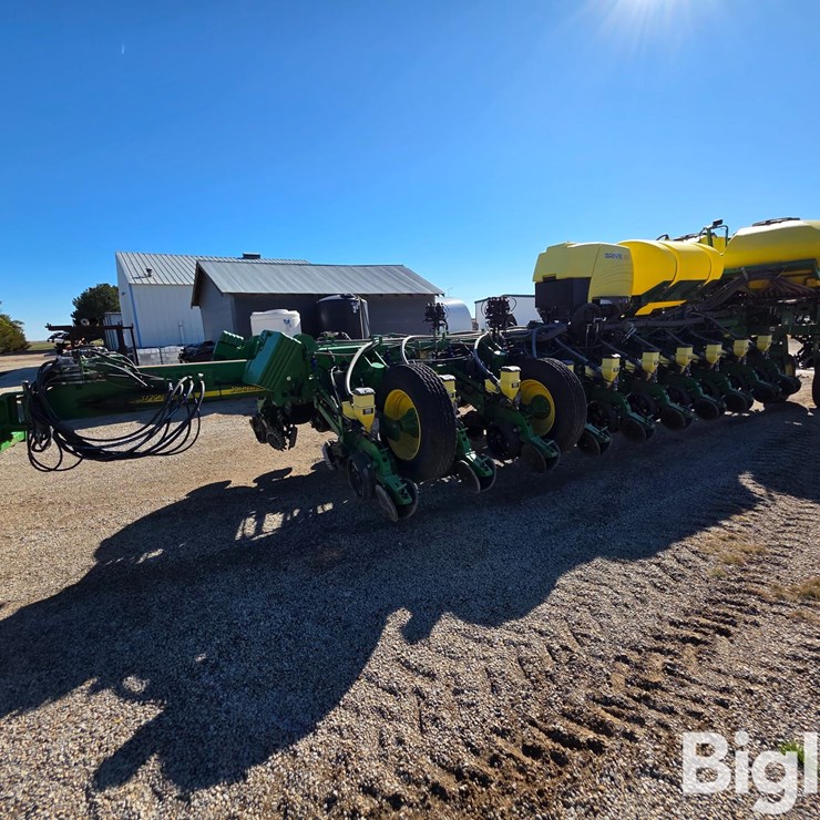 2013 JOHN DEERE 1770NT CCS