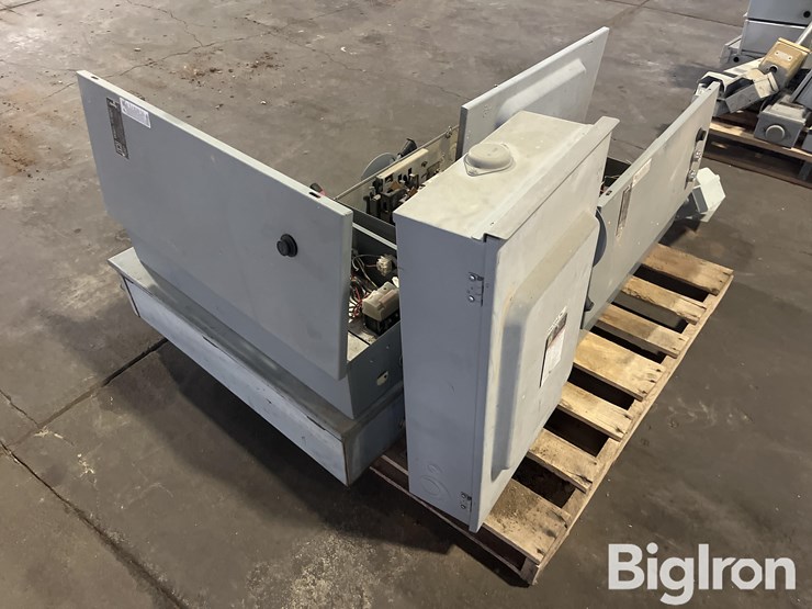 square-d-pump-panels-image-3