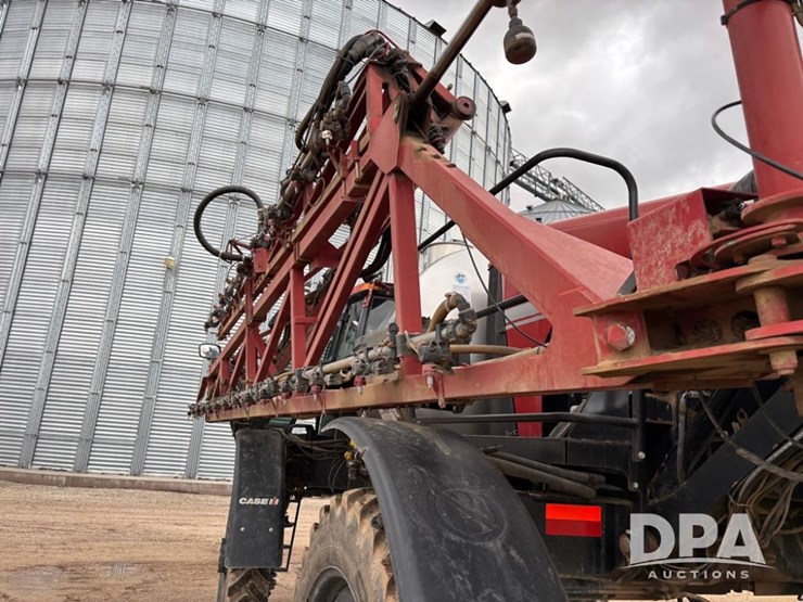 2014-case-ih-3016-image-56