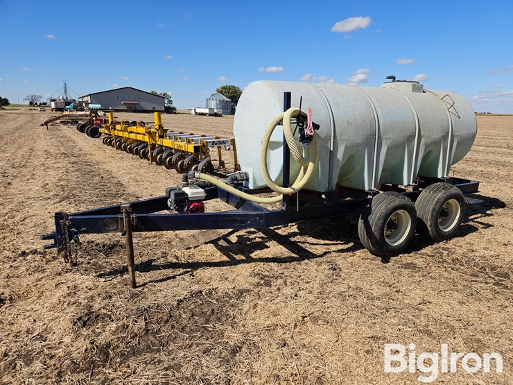 1,000-gal-t/a-nurse-tank-trailer-image-1