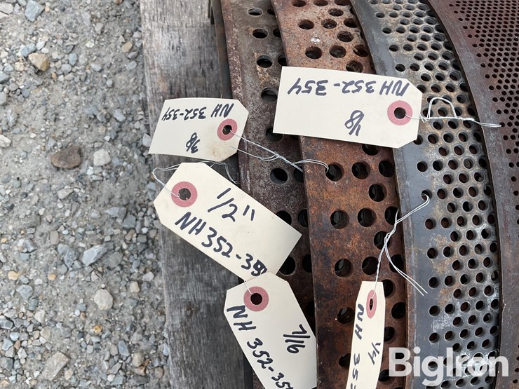 new-holland-352-image-10