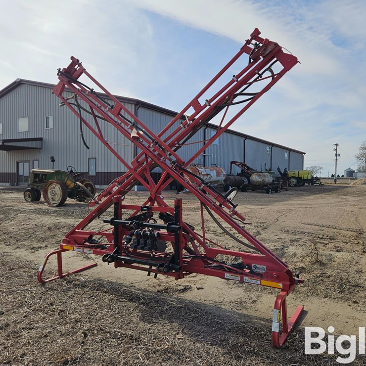 Hiniker Century 60' 3-Pt Sprayer