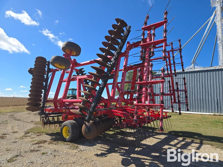 2016-sunflower-1436-33-image-7