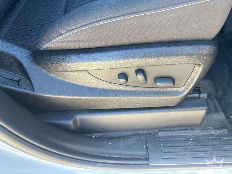 2018-chevrolet-tahoe-image-26