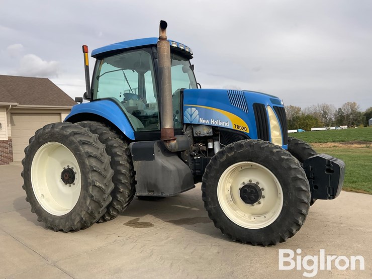 2009-new-holland-t8020-image-3
