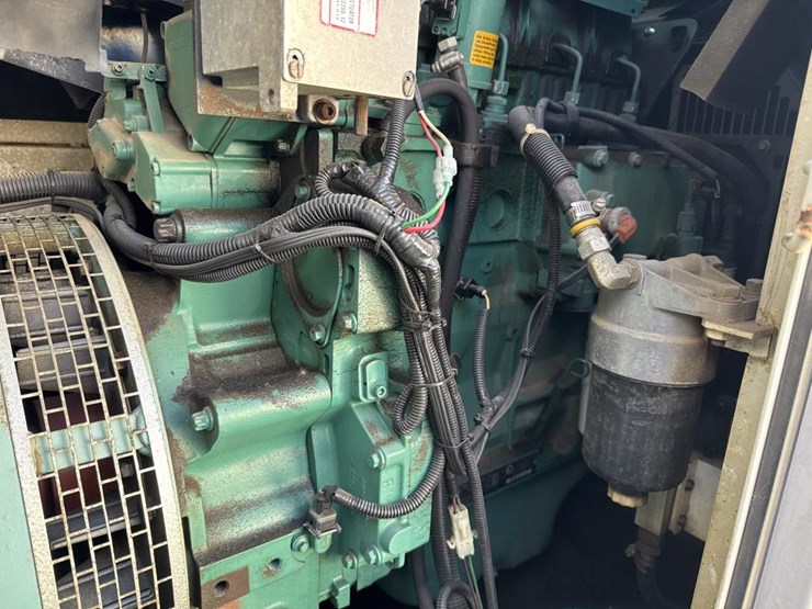 #1472-•-whisperwatt-dca-100ssvu-towable-generator-image-28