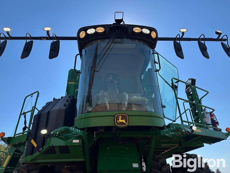 2018-john-deere-cs690-image-14