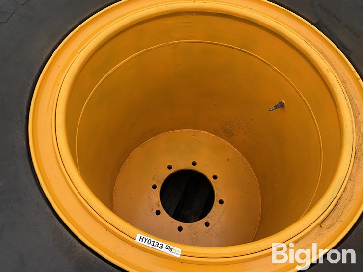 goodyear-66x43.00-25-flotation-terra-tire-w/8-bolt-rim-image-14