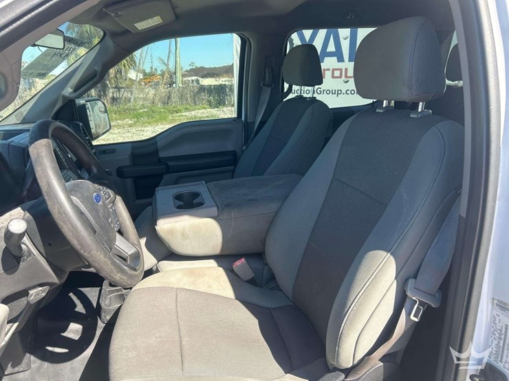 2018-ford-f150-image-19