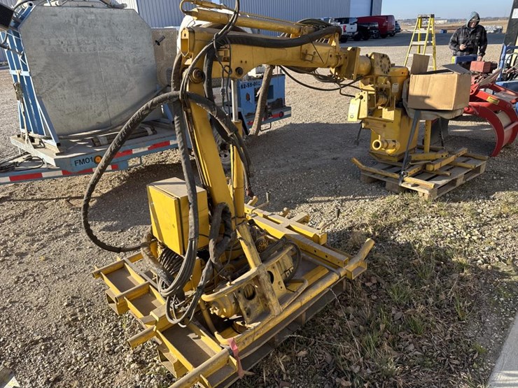 #3290-•-shotcrete-robot-image-3