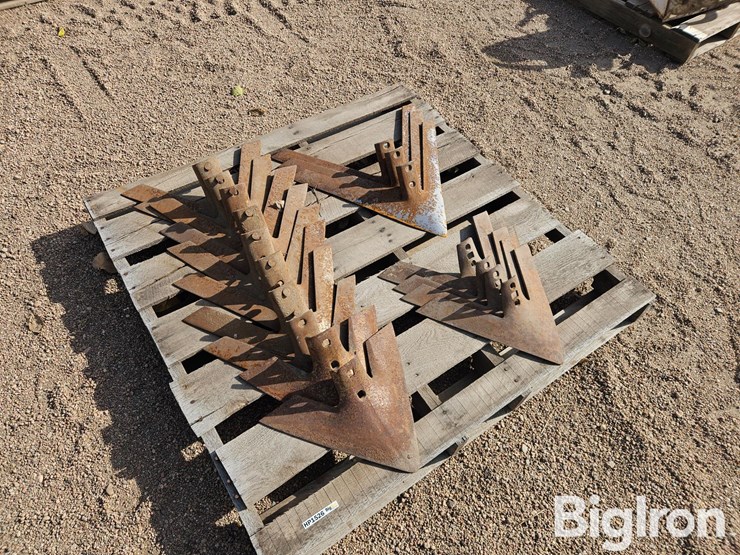 misc.-cultivator-sweeps-image-11