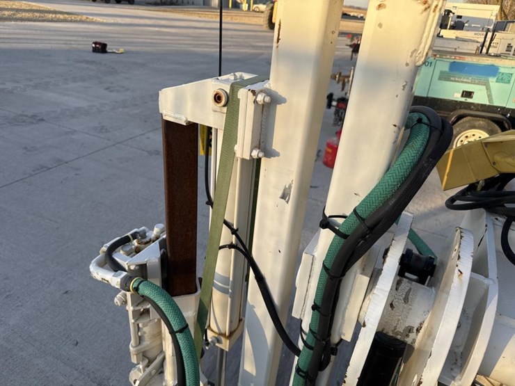 #4296-•-post-pounder-attachment-image-21