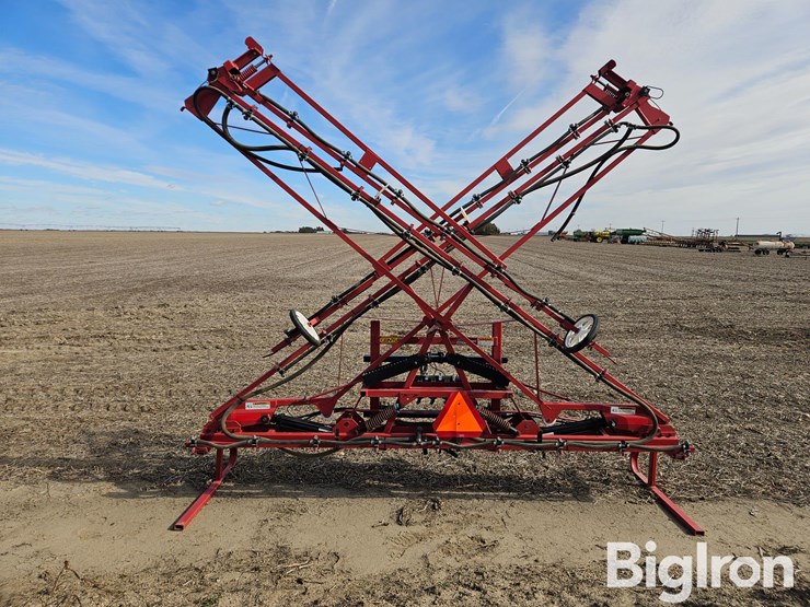 hiniker-century-60'-3-pt-sprayer-image-2