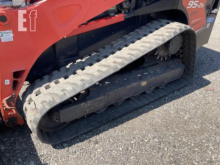 2020-kubota-svl95-2s-image-13