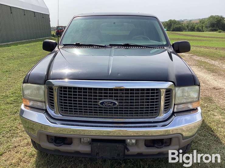 2002-ford-excursion-limited-image-15